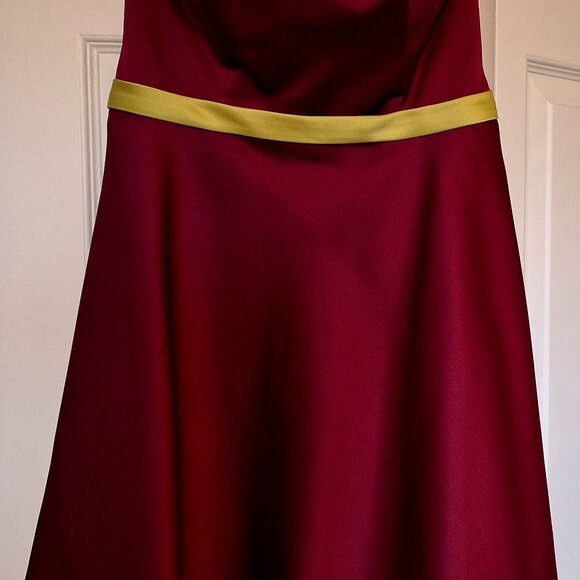 Alfred Angelo Size 6 Cocktail Bridesmaid/Formal Dress - Picture 1 of 4